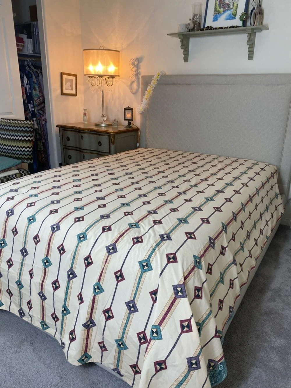 Spring Beige Bedding Set with Teal and Burgundy Geometric Accents 3 pc set